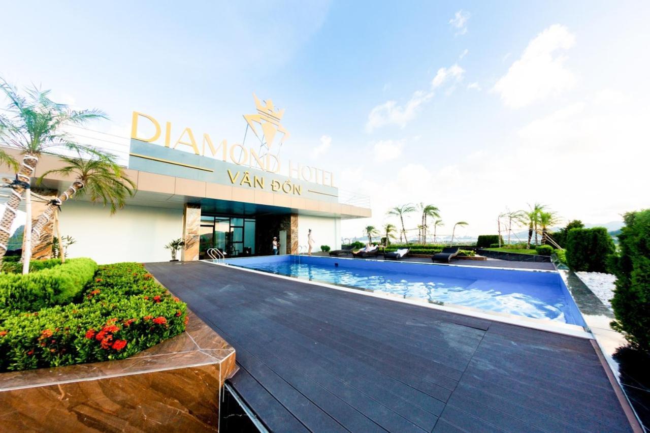 Diamond Hotel Van Don Cam Pha Buitenkant foto