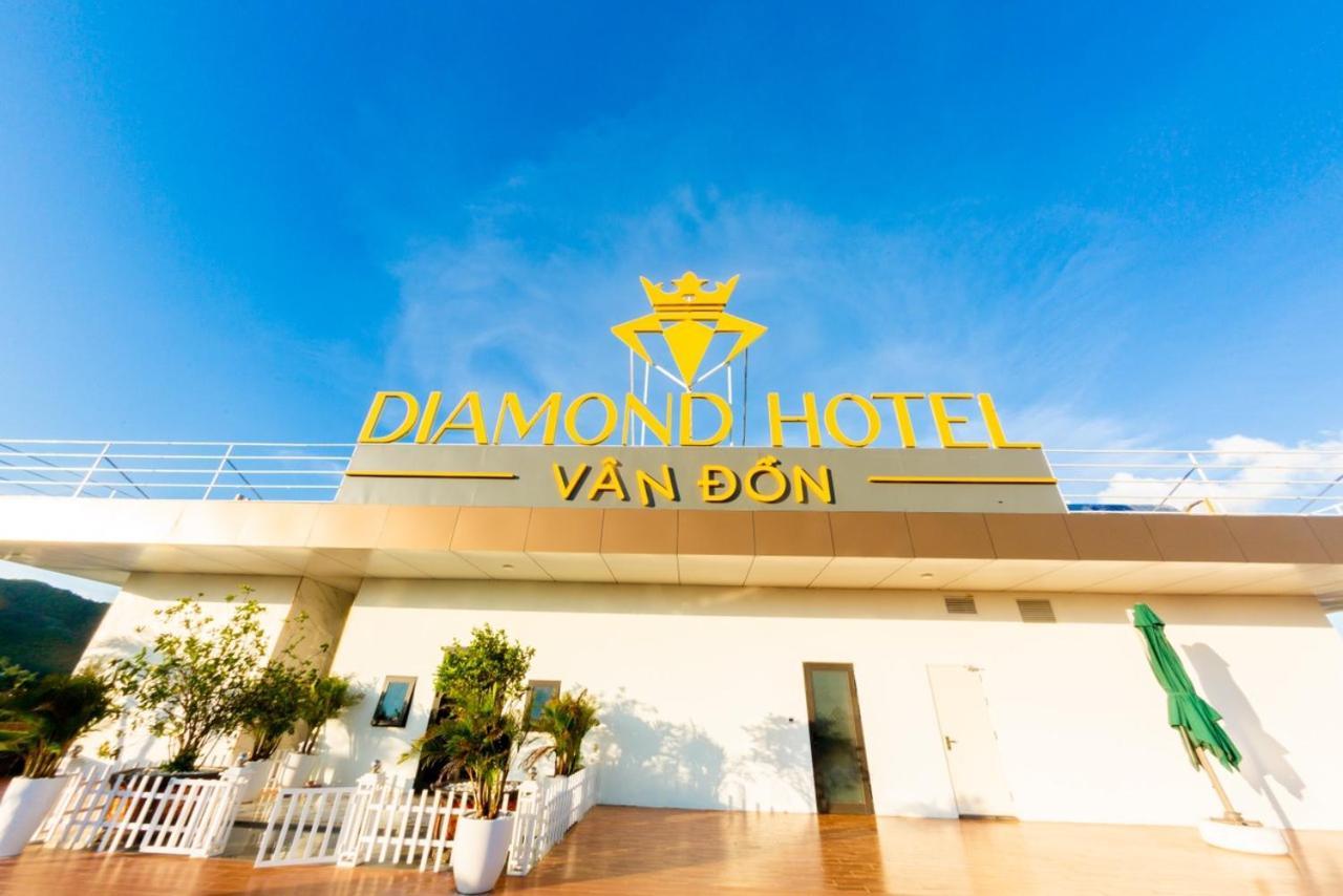 Diamond Hotel Van Don Cam Pha Buitenkant foto